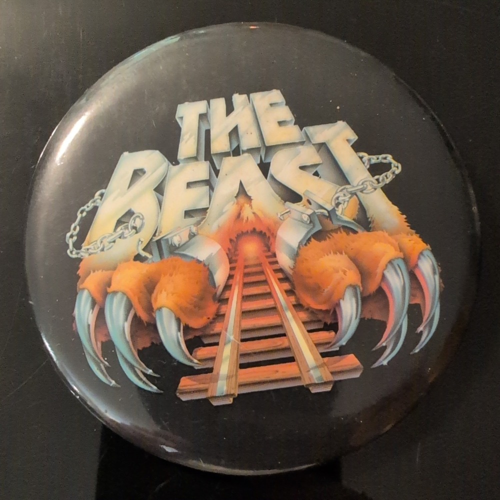 Vintage The Beast Roller Coaster Kings Island Pinback Button Souvenir Badge - Picture 1 of 2